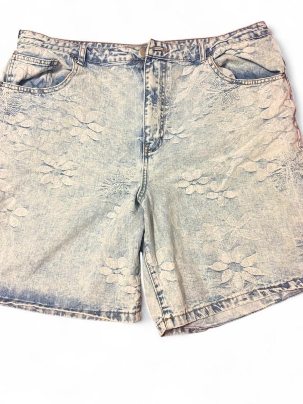Men's Light Blue jeans embossed with floral design. 38